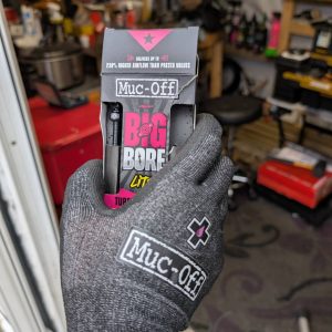 muc-off big bore tubeless valves