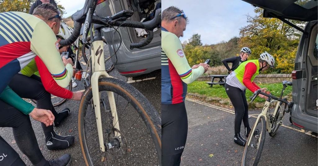 Mondo's oiling the chain of Johan Museeuw